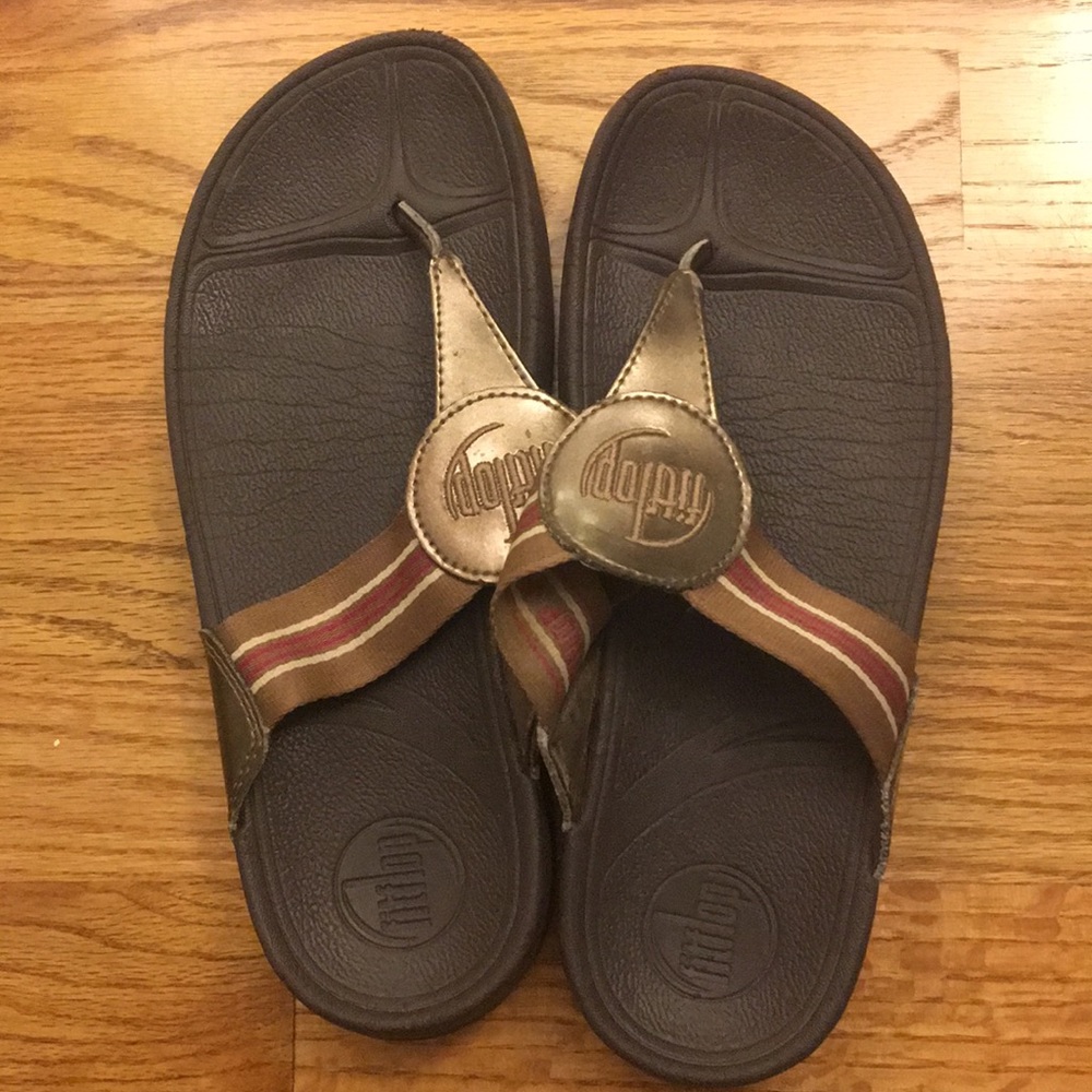 Brown fit flops size 7